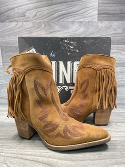 Dingo Wild Sage Fringe Booties DI2256-CAMEL Camel Size 7.5 (A1D029630)