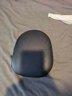 Bose 700 noise canceling headphones