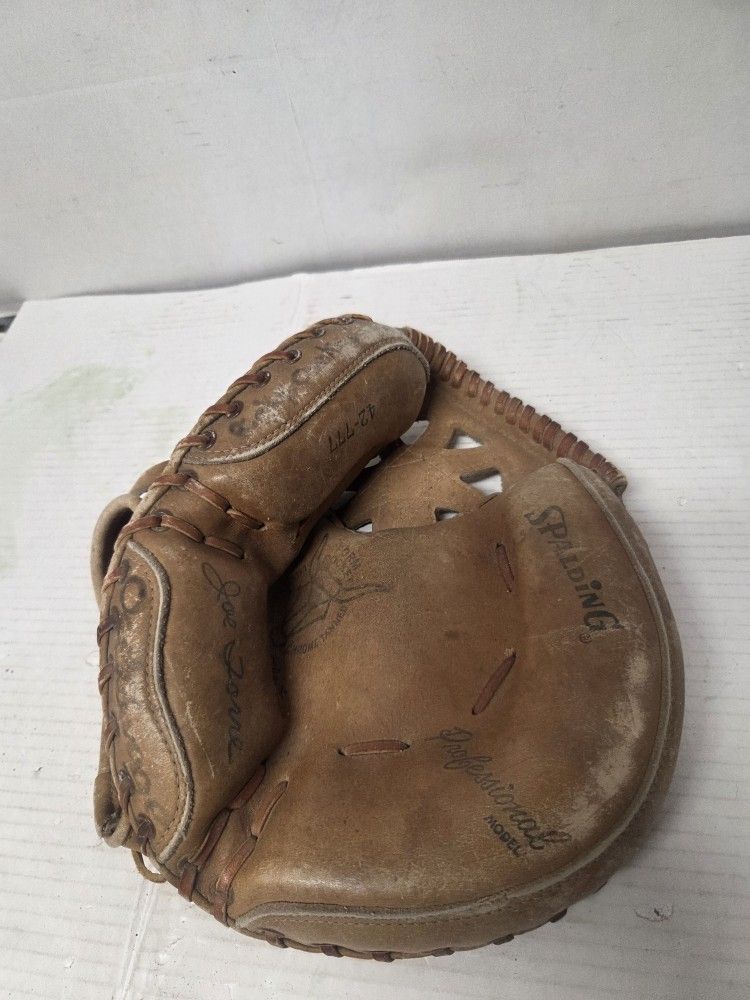Spalding Baseball Catchers Glove Size 42-777 Size10
