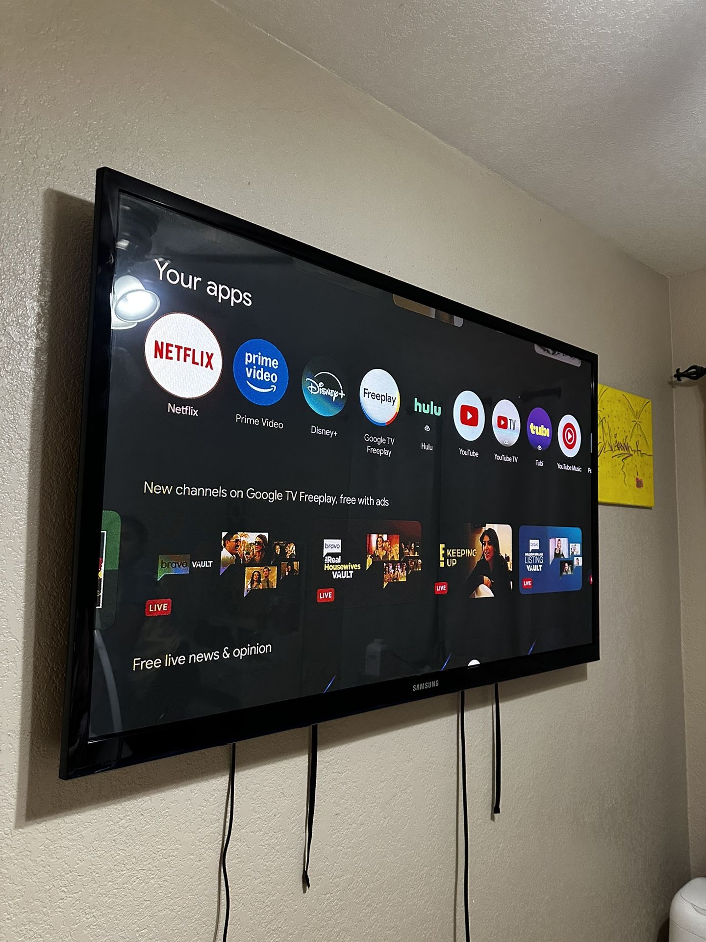 Samsung 60 Inch Tv 150$ Comes With Wall Mount