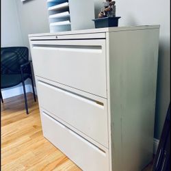 Filling Cabinets 