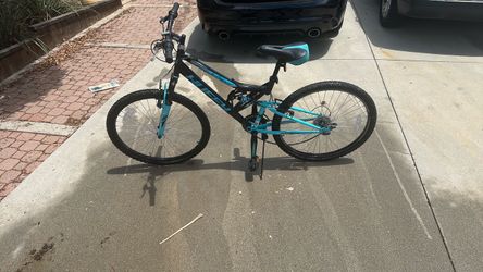 Huffy mountain bike blue adult/teen