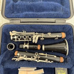 Selmer 1400 Clarinet - Black