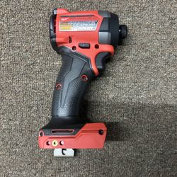 MILWUAKEE M18 FUEL 1/4" HEX IMPACT DRIVER