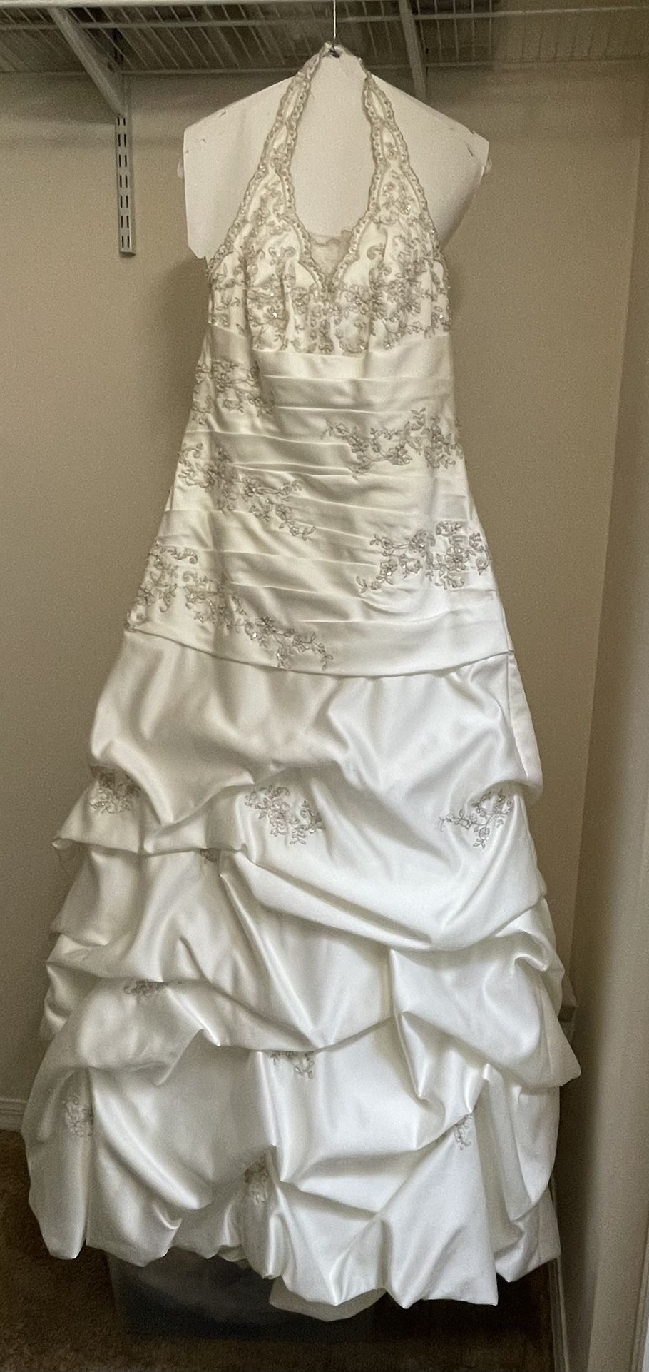 Ivory Wedding Gown