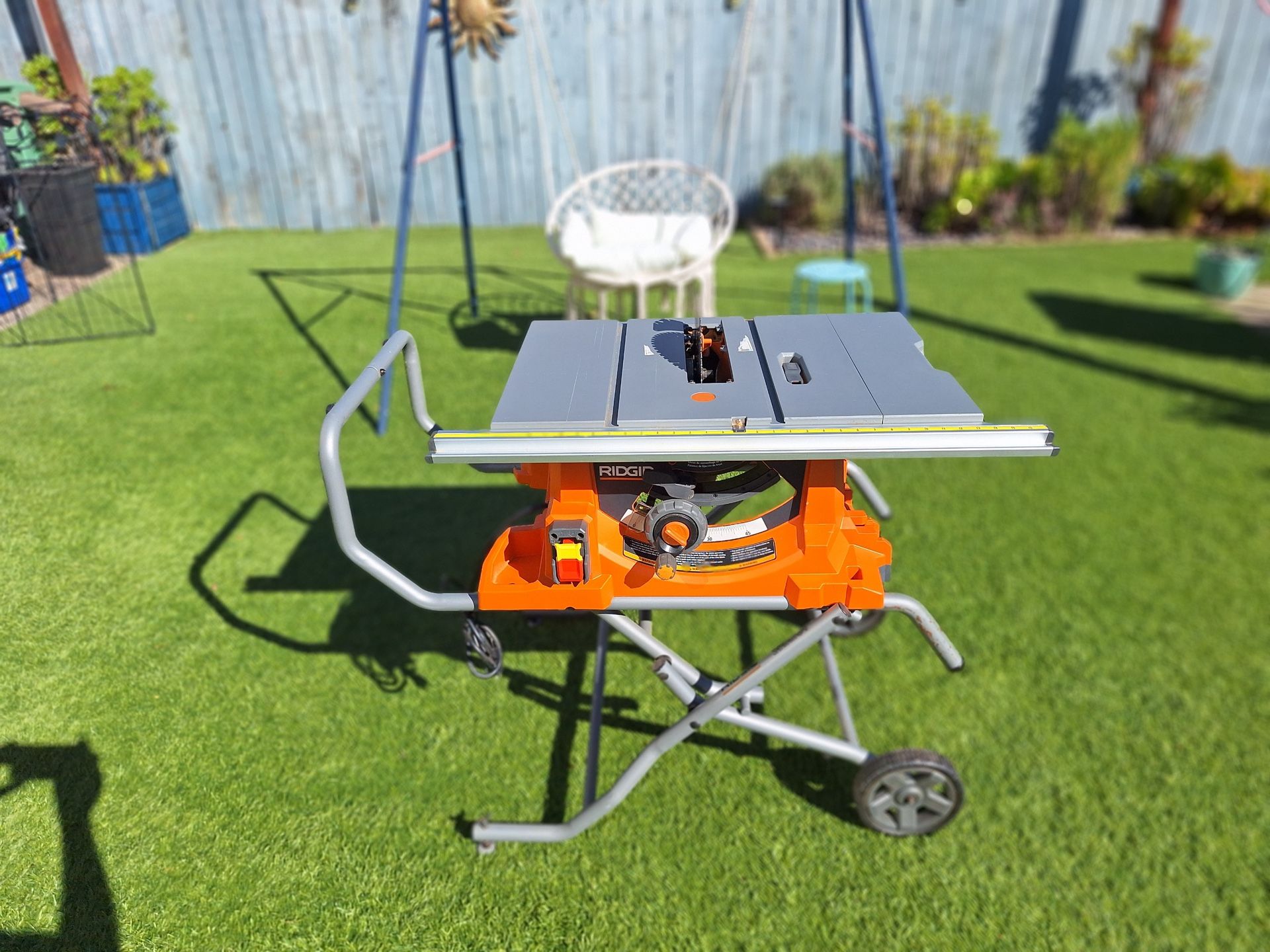 Rigid 10” Table Saw And Mitre Saw