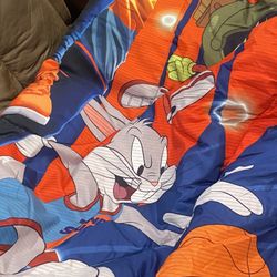 Looney Tones Blanket And Lunchbox 