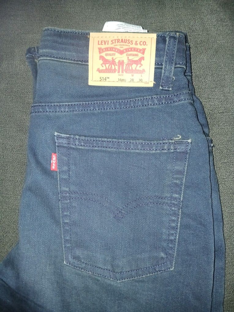 Levis