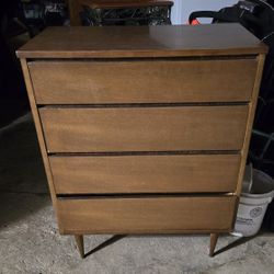 Dresser Bassett Furniture Brand