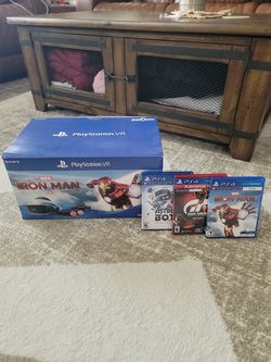 PS4 VR BUNDLE
