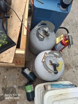 Propane Gas cylinders qty 2.