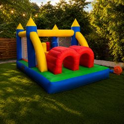 Private Outdoor Space, bounce house included!