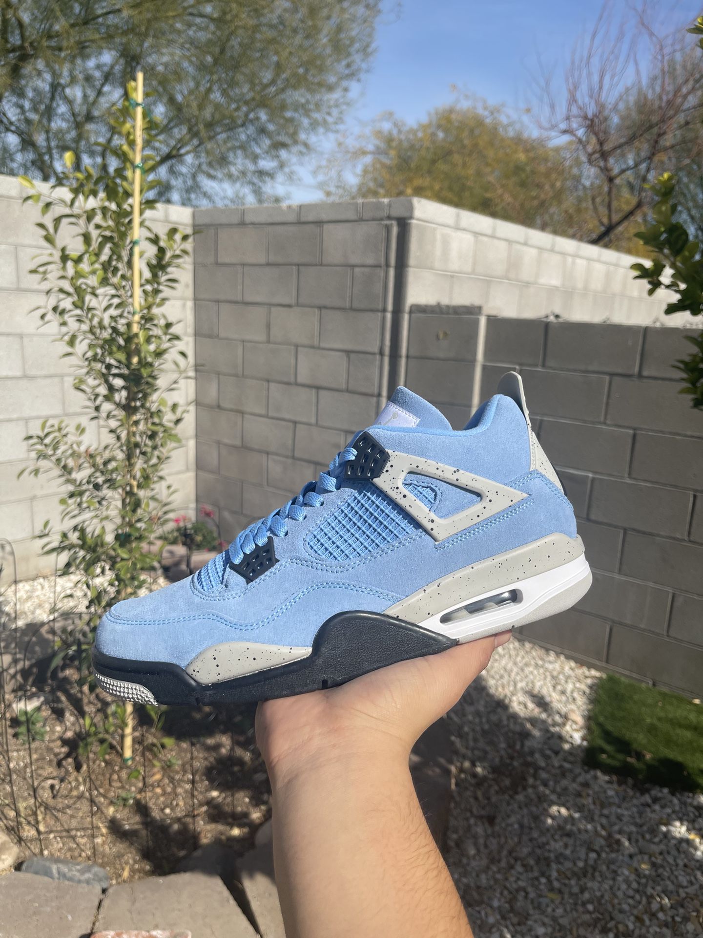 Jordan 4 unc (Read Description)