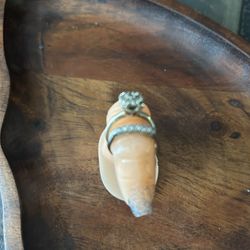 Ladies 14k White Gold Vintage Style two piece ring Set