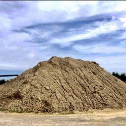 Free Dirt / Free Delivery 