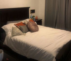 Mahogany Queen Bed Frame