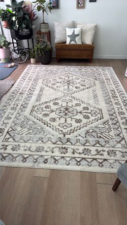 Area rug
