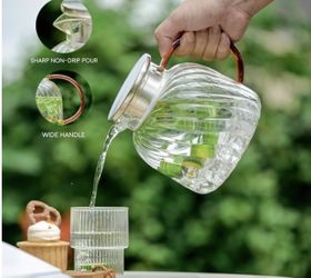 Modern & Heat-Resistant Glass Carafe – New in Box