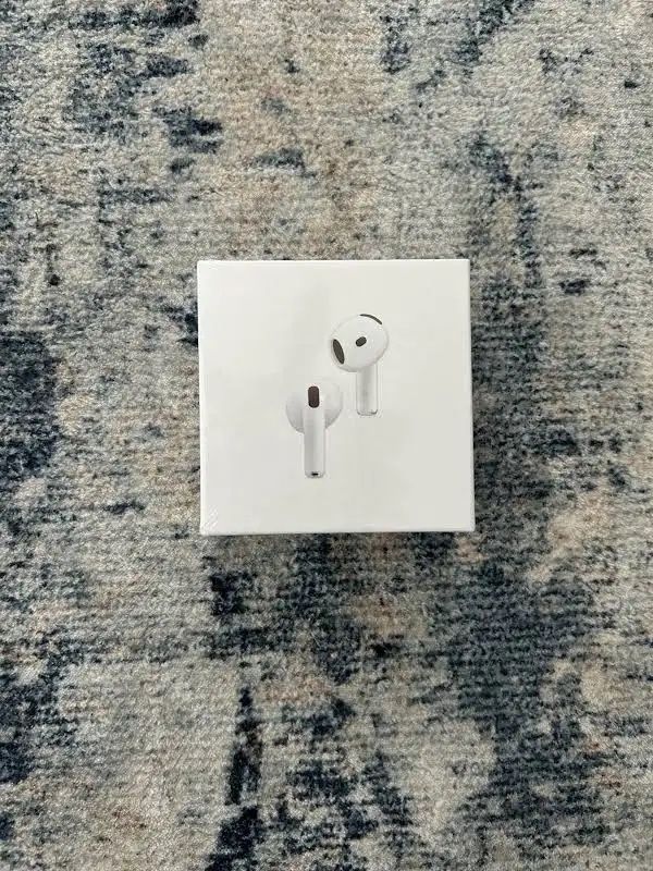 AirPods Gen 4 