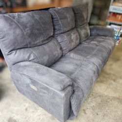 Dual Power Reclining Lazy Boy Sofa/Couch