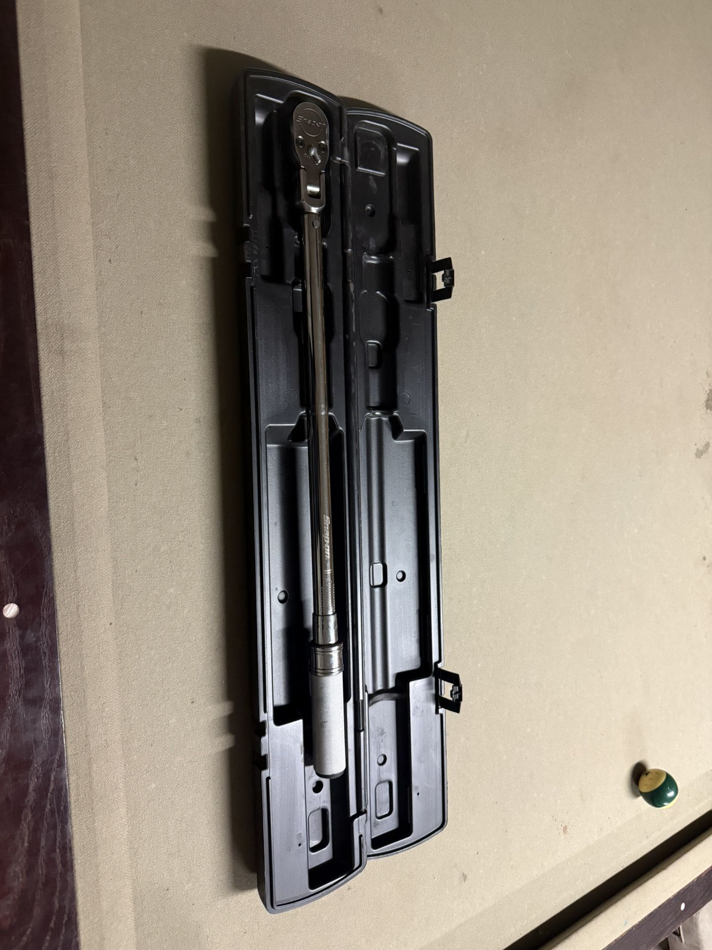 Snap-on 1/2" Drive SAE Adjustable Click-Type Flex-Head Torque Wrench (50-250 ft-lb)