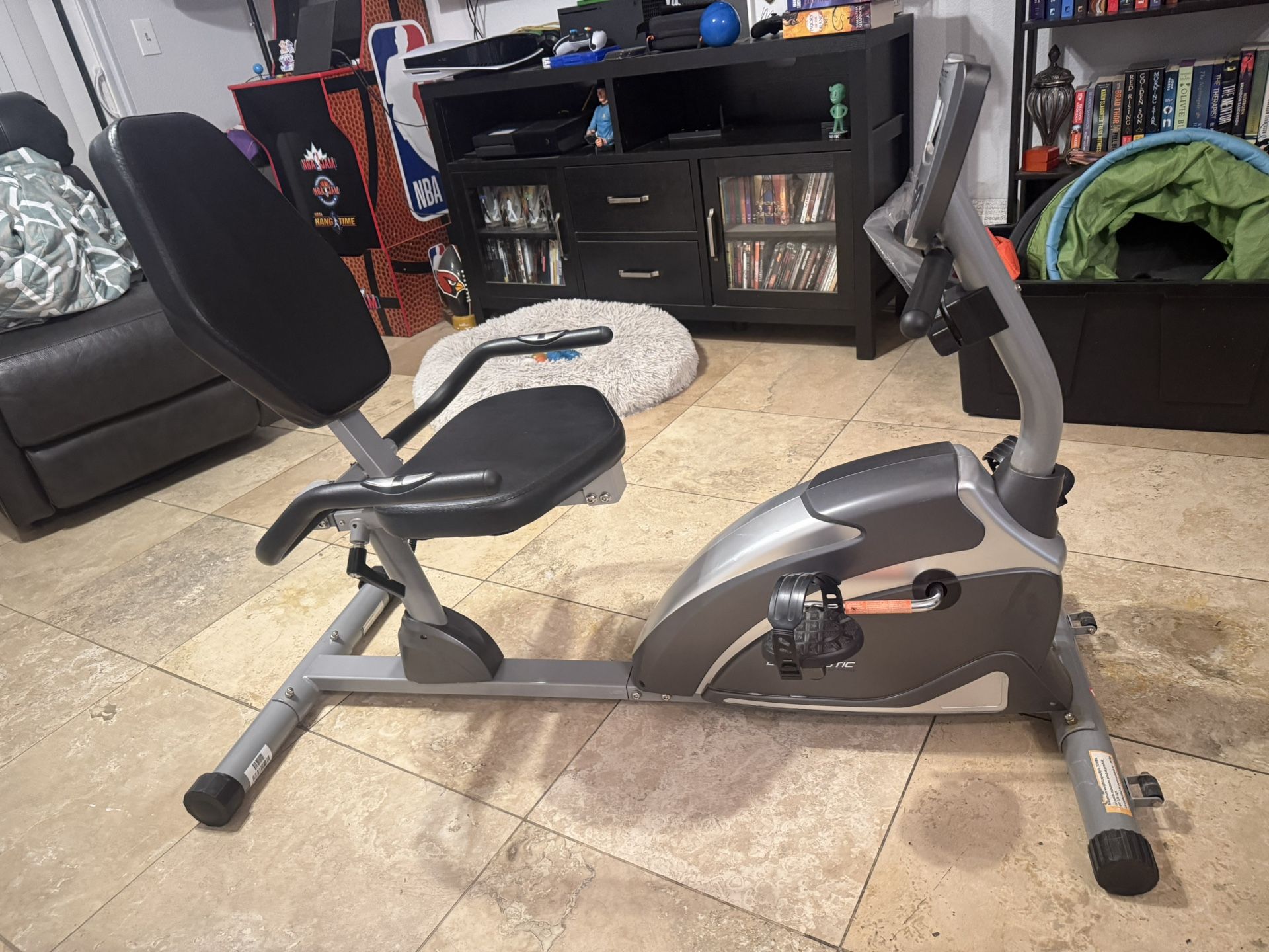 Exerpeutic 900XL Recumbent Exercise Bike
