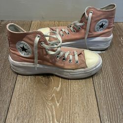 Women’s Platform Converse Size 9