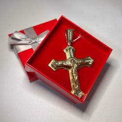14K Religious Pendant 