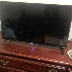 Tcl 32in Roku Tv