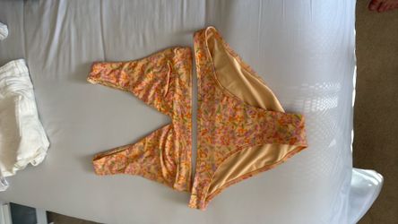 Billabong Soft Bikini (Size L)