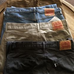 Bundle Of Men’s Levi’s