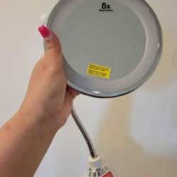 brand new My Flexible 5X mirror  light up