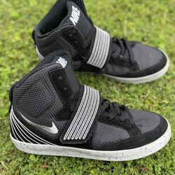 Size 12 - Nike Skystepper NSW Black Metallic Silver 2013