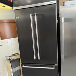 Built In Kitchen Aid Black Stainless 36 Inch Refrigerator With Ice Maker