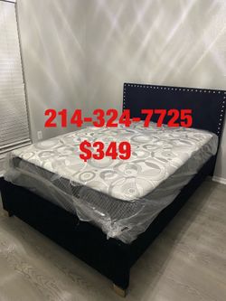 Full size bed with mattress