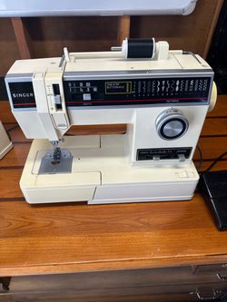 Singer 6235 heavy duty srwing machine