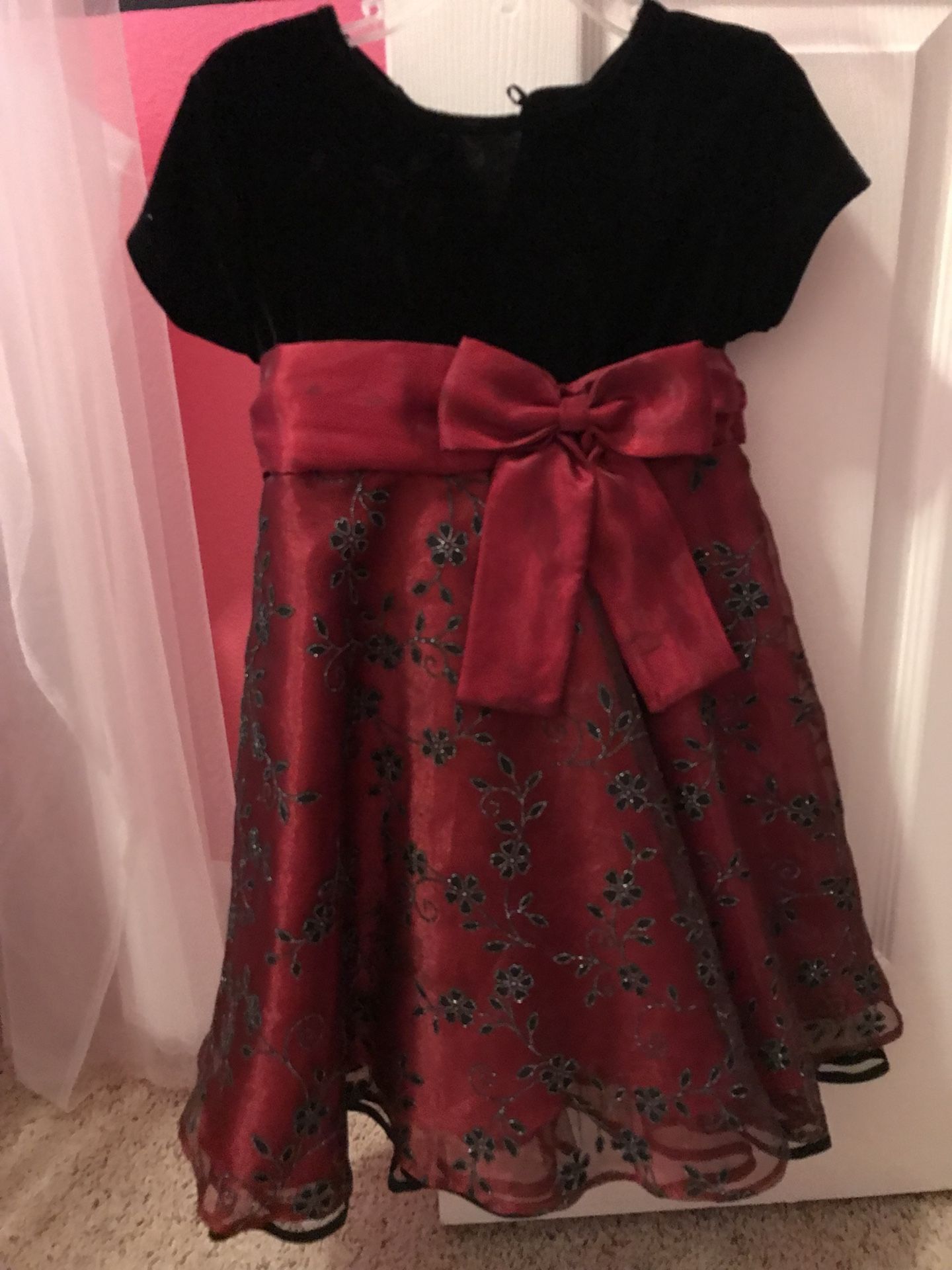 Girls dresses