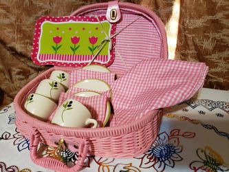 MSRF,Inc.  4 Porcelain Tea Cups ,3 1/2 Inches × 2 Inches High ,3 Saucers 4 1/2 Inches Round, Floral Tray 9 1/2 Inches  Long ×  6 1/2 Inches Wide  ,