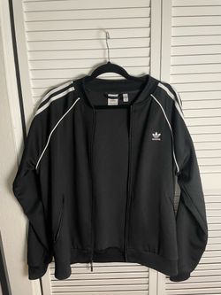 Adidas Jacket ( Medium )