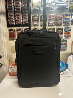 Black Computer Rolling Case $10