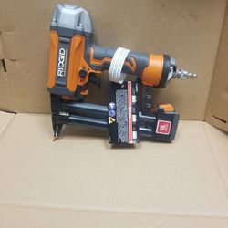 Ridgid 18g Narrow Stapler