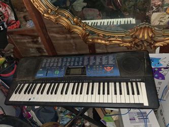 CASIO- keyboard with stand