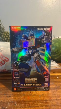 Transformers blokees classic class Soundwave (TFONE)