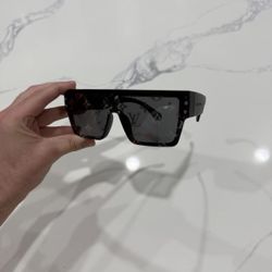 Louis Vuitton Weidan Glasses