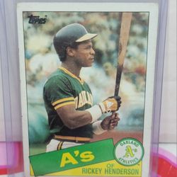 1985 Rickey Henderson Topps Baseball Card 