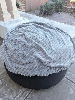 Costco Lounge & Co Jumbo Foam Lounger Bean Bag Chair – Gray