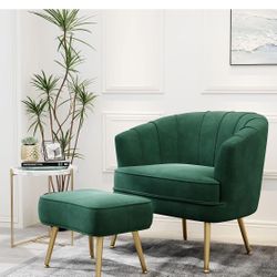 BRAND NEW. STILL IN BOX. 