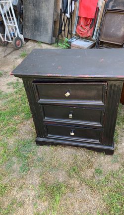 Dresser