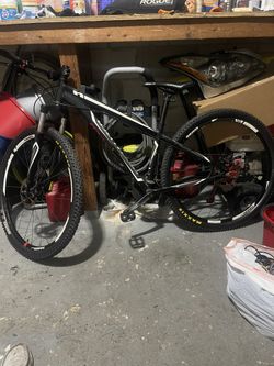 Specialized Mountain Bike