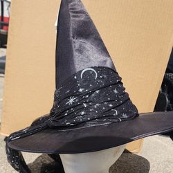 New Black Witch Hat. 